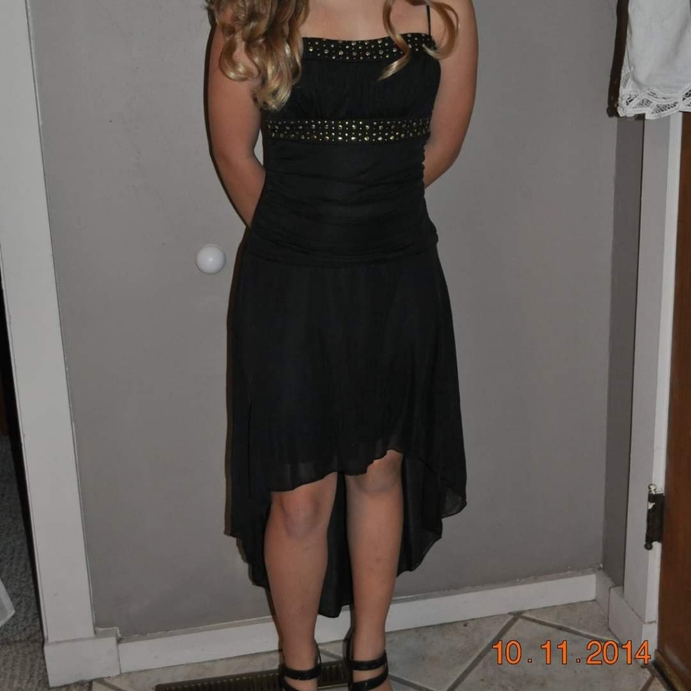 High-Low Dress - Picture 2 of 4